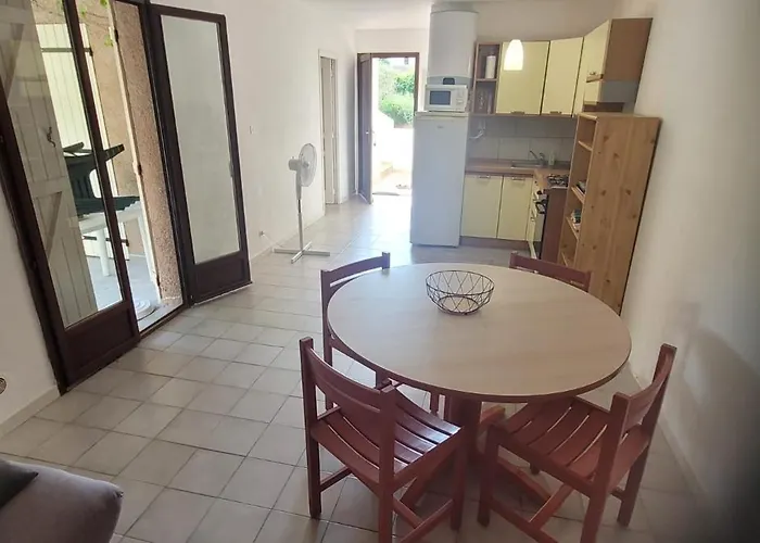 Location De Santa-Maria-Poggio (Corsica)